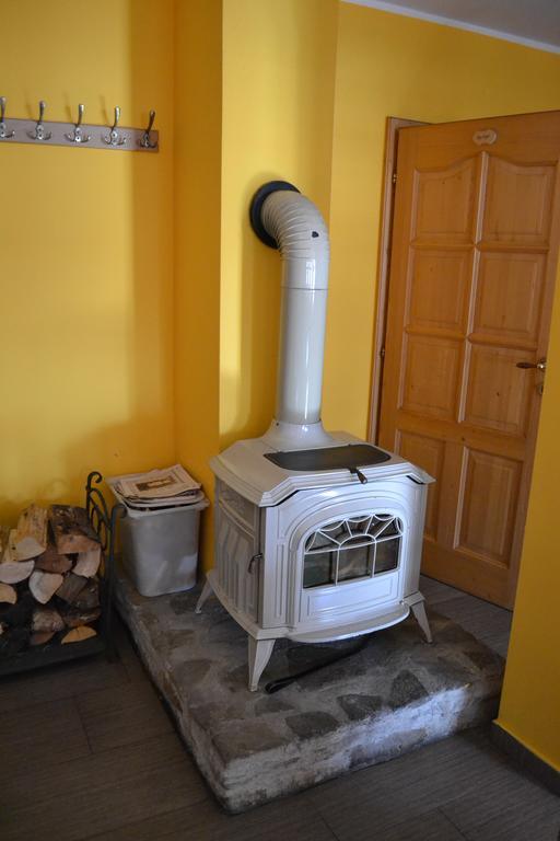 פרימבורק Apartmany U Jezera Na Namesti מראה חיצוני תמונה
